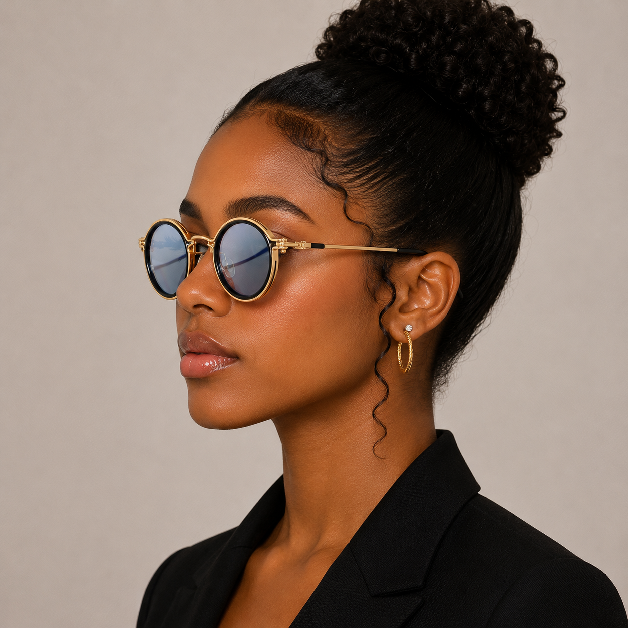 Ultralight Multifocal Photochromic Glasses